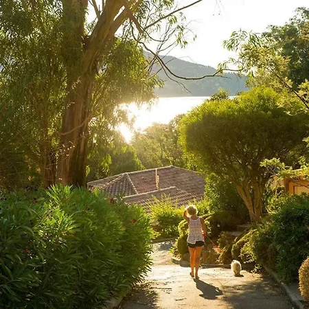 Appartamento F2 At Domaine De La Pinède Heated Swimming Pool