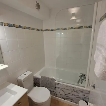 Appartement F2 At Domaine De La Pinède Heated Swimming Pool *