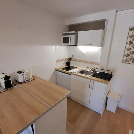 F2 At Domaine De La Pinède Heated Swimming Pool Le Lavandou