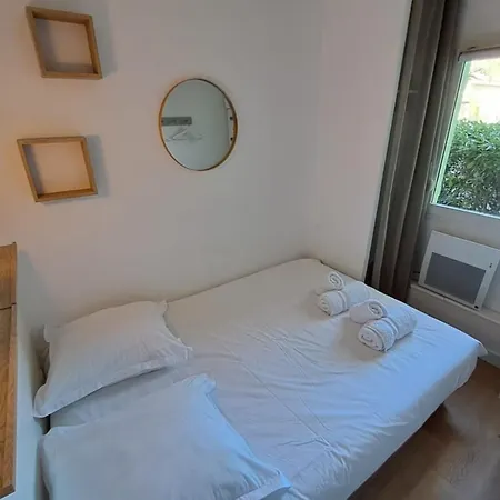 F2 At Domaine De La Pinède Heated Swimming Pool *