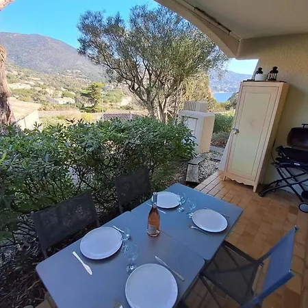 F2 At Domaine De La Pinède Heated Swimming Pool Appartement *